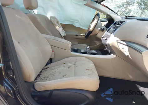 2015 Nissan Altima 2.5 Sv из США, поврежденный, VIN 1N4AL3AP0FC163110